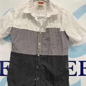 Urban Pipeline Boys White and Gray Shirt Bottom Up